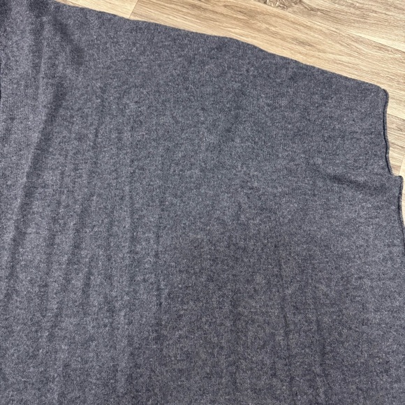 Nordstrom 100% Cashmere Dark Gray Knit Wrap Scarf - Picture 3 of 4